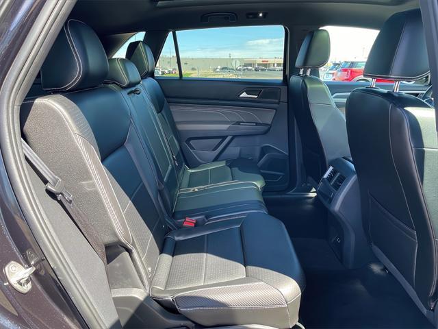 used 2022 Volkswagen Atlas Cross Sport car, priced at $31,495