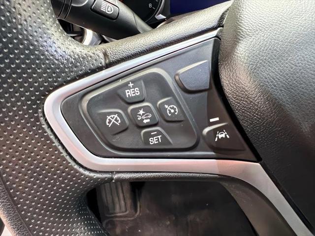 used 2022 Chevrolet Equinox car, priced at $19,919
