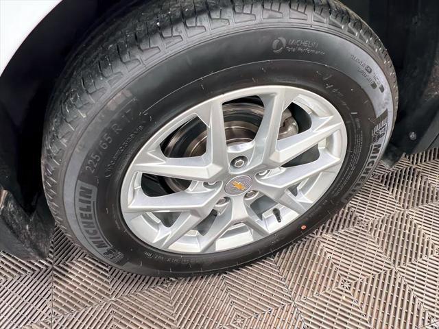 used 2022 Chevrolet Equinox car, priced at $19,919