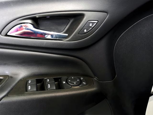 used 2023 Chevrolet Equinox car, priced at $21,485
