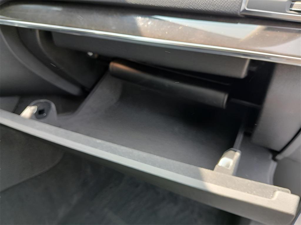 used 2018 Volvo XC90 car, priced at $14,396