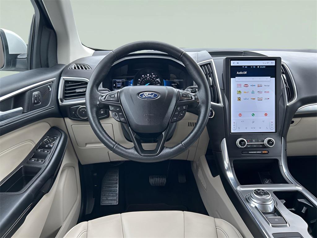 used 2022 Ford Edge car, priced at $29,998