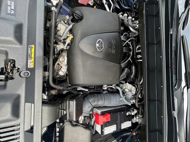 used 2022 Toyota Highlander car, priced at $37,640