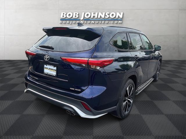 used 2022 Toyota Highlander car, priced at $37,640