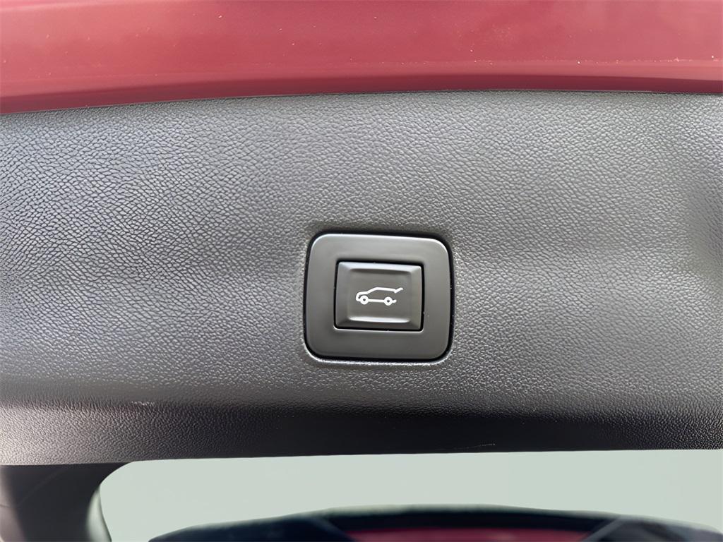 used 2024 Chevrolet TrailBlazer car, priced at $24,827