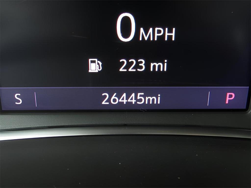 used 2022 Chevrolet Equinox car, priced at $24,900