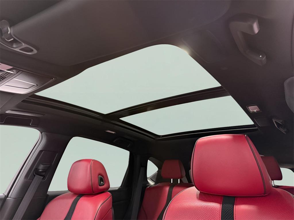 used 2022 Acura RDX car, priced at $35,967