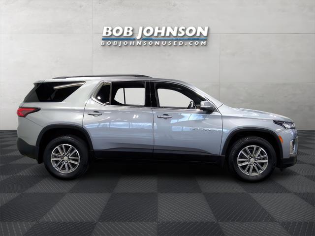 used 2023 Chevrolet Traverse car, priced at $34,478