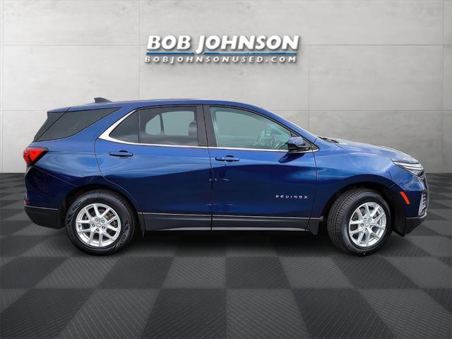 used 2022 Chevrolet Equinox car, priced at $21,737