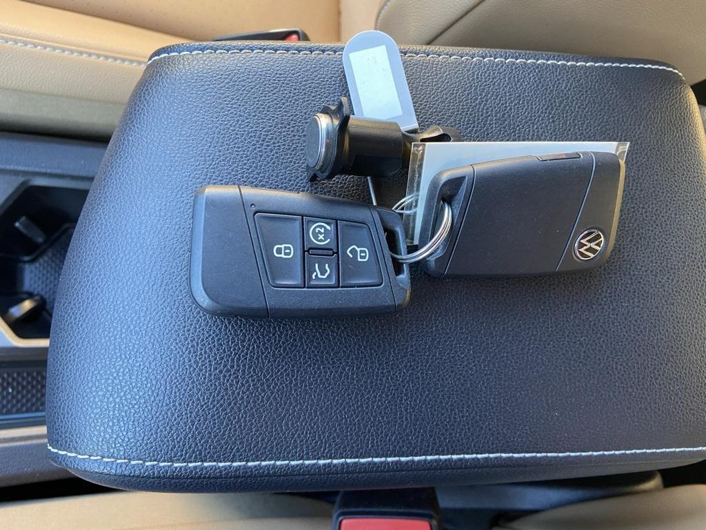 used 2022 Volkswagen Tiguan car, priced at $23,926