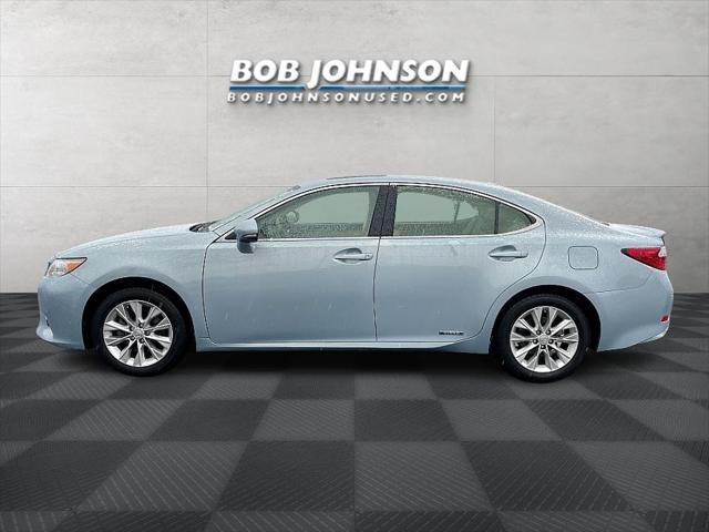 used 2014 Lexus ES 300h car, priced at $16,995