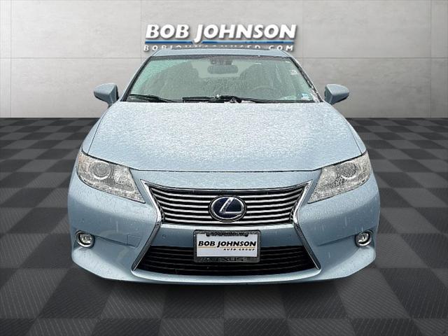 used 2014 Lexus ES 300h car, priced at $16,995