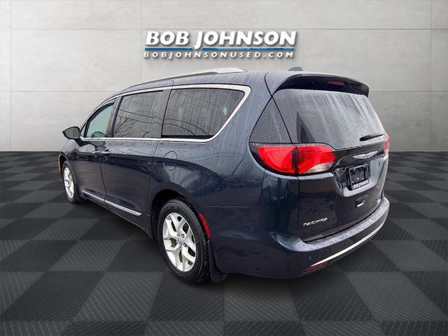 used 2020 Chrysler Pacifica car, priced at $21,743