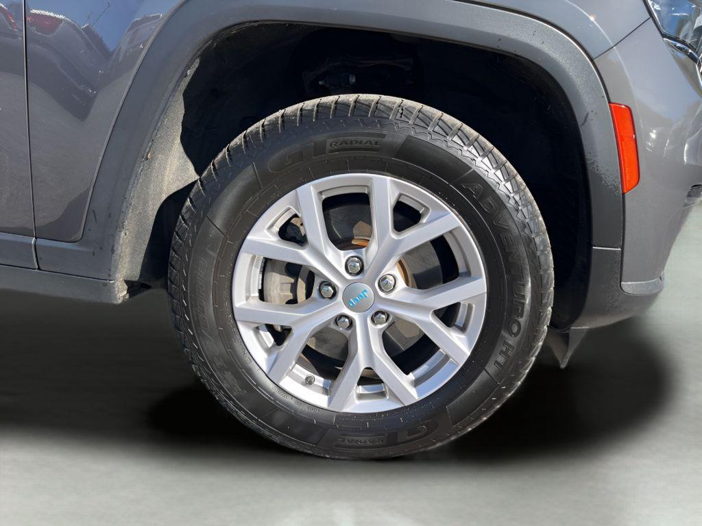 used 2022 Jeep Grand Cherokee L car, priced at $32,215
