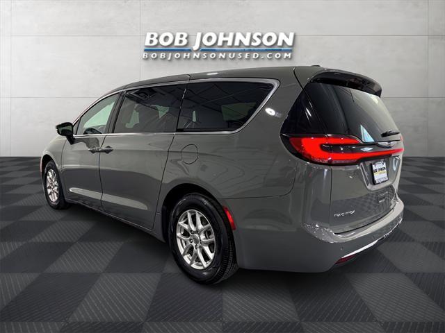 used 2025 Chrysler Pacifica car, priced at $38,526