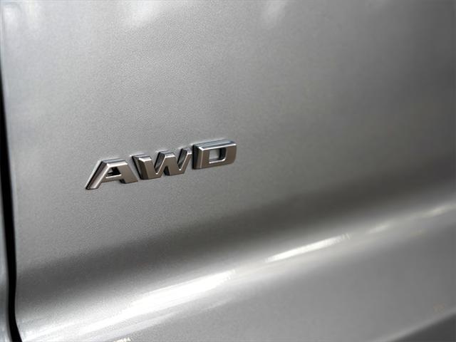 used 2025 Cadillac XT4 car, priced at $42,947