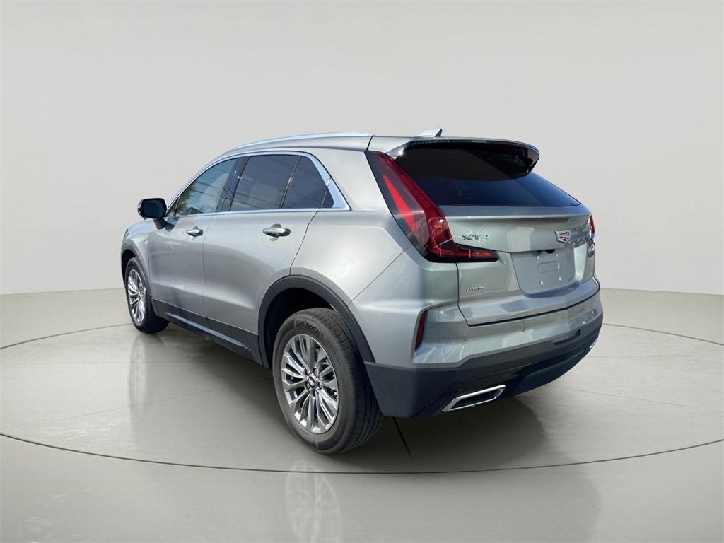 used 2025 Cadillac XT4 car, priced at $39,316