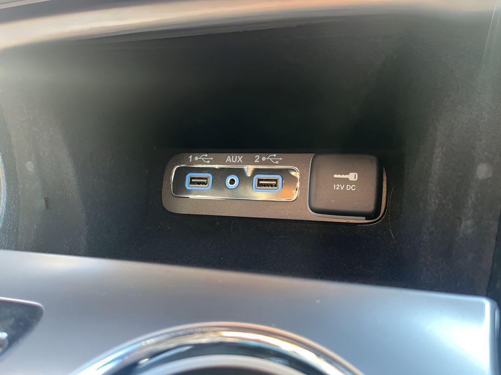 used 2021 Jeep Grand Cherokee car, priced at $28,539