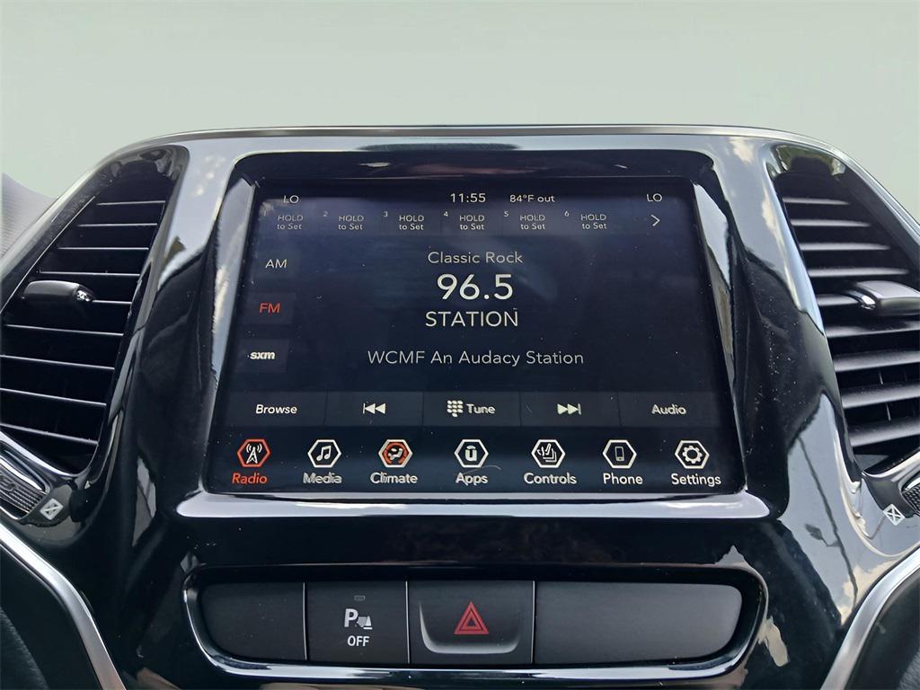 used 2020 Jeep Cherokee car, priced at $21,299