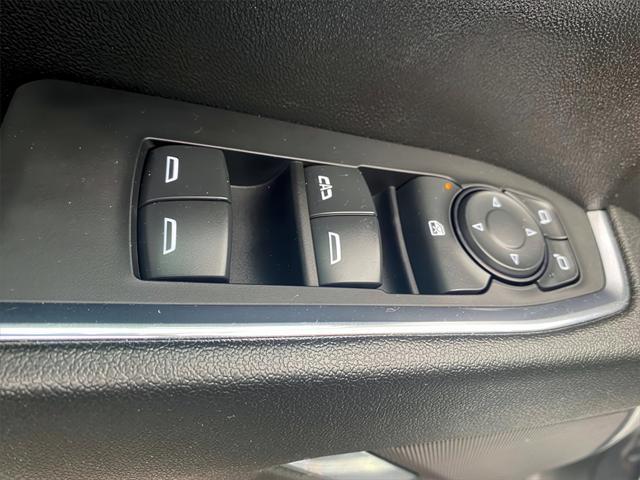used 2024 Chevrolet Silverado 1500 car, priced at $42,399