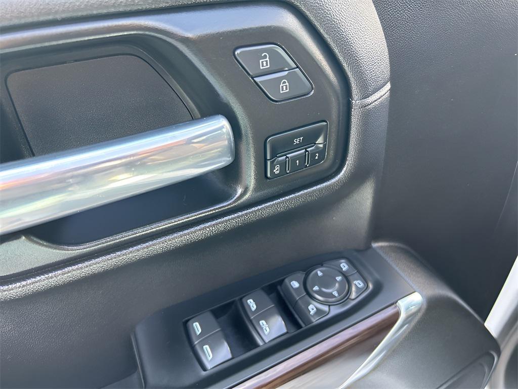 used 2021 GMC Sierra 1500 car, priced at $32,776