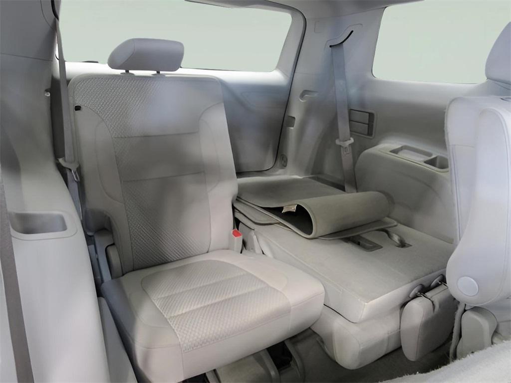 used 2023 GMC Acadia car, priced at $30,239