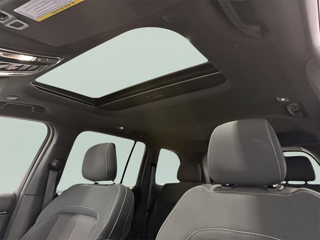 used 2024 Jeep Grand Cherokee car, priced at $34,167