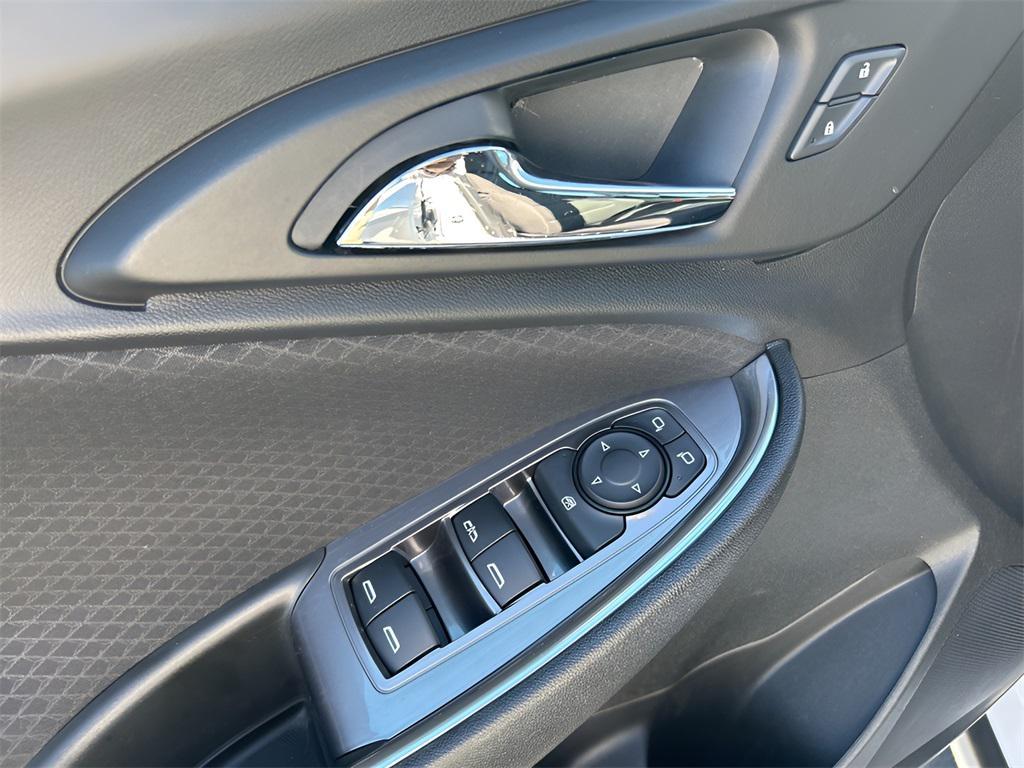 used 2019 Chevrolet Malibu car, priced at $16,457
