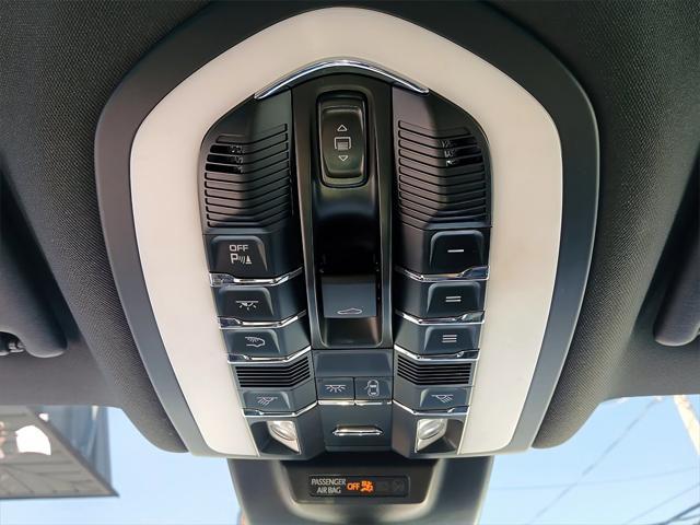 used 2018 Porsche Macan car, priced at $26,795