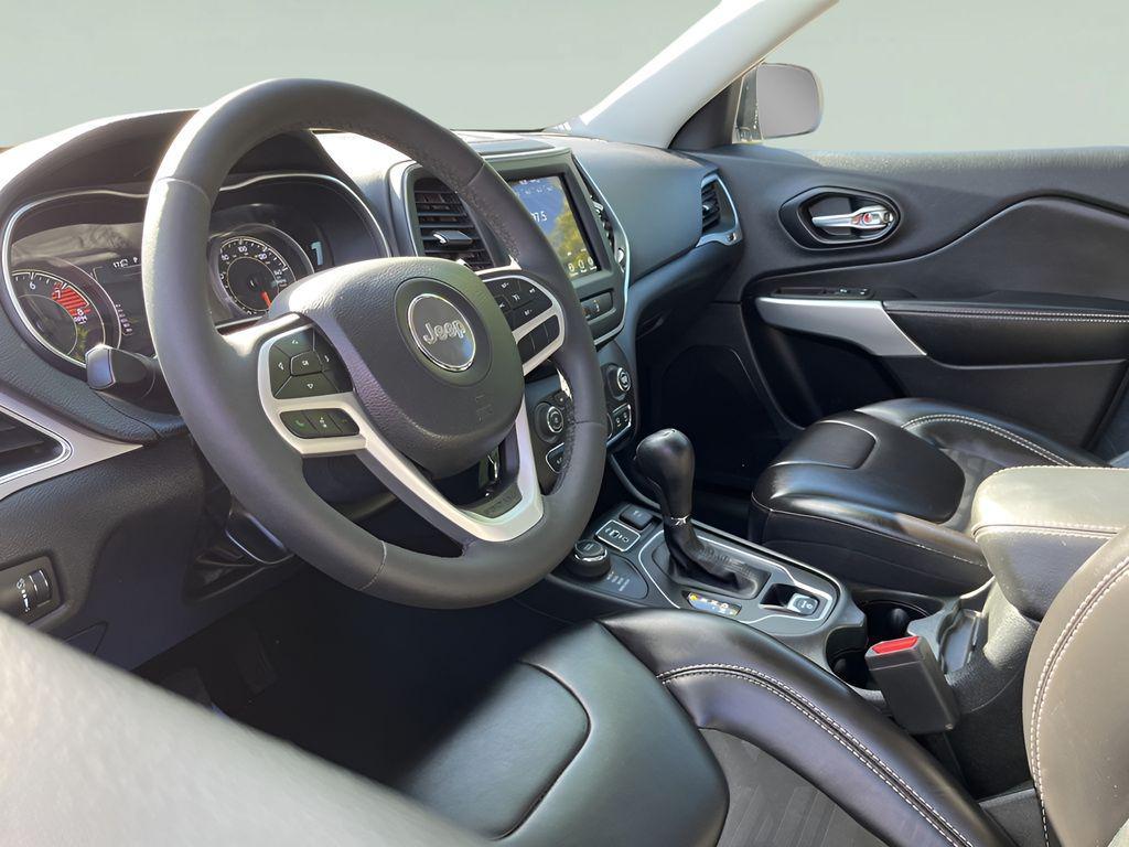 used 2022 Jeep Cherokee car, priced at $24,375