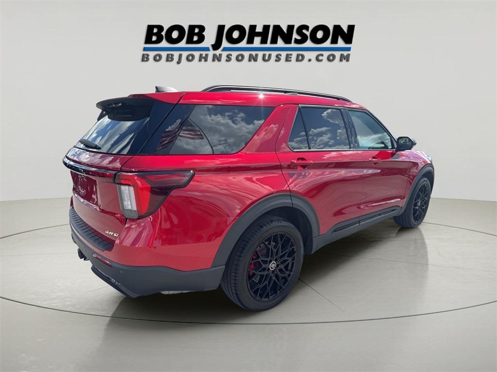 used 2025 Ford Explorer car, priced at $43,999