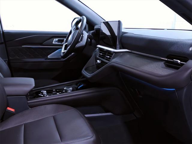 used 2025 Ford Explorer car, priced at $52,827