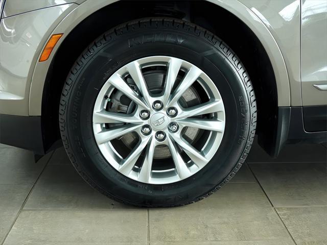 used 2023 Cadillac XT5 car, priced at $30,905