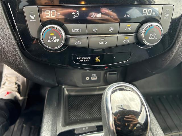 used 2018 Nissan Rogue car, priced at $15,281
