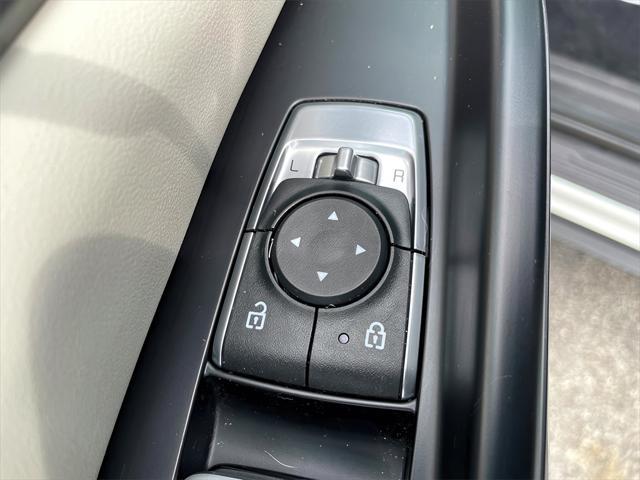 used 2023 Kia Carnival car, priced at $31,995