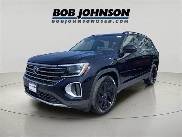 used 2025 Volkswagen Atlas car, priced at $40,988