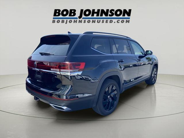 used 2025 Volkswagen Atlas car, priced at $40,988