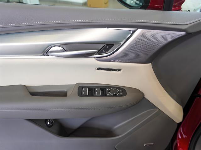 used 2025 Cadillac XT5 car, priced at $51,422