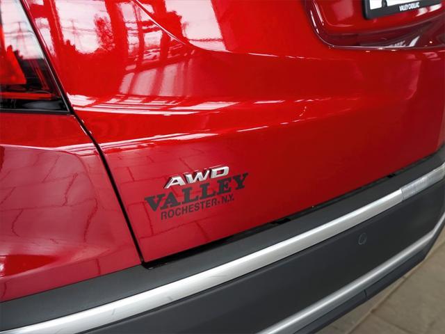 used 2025 Cadillac XT5 car, priced at $51,422