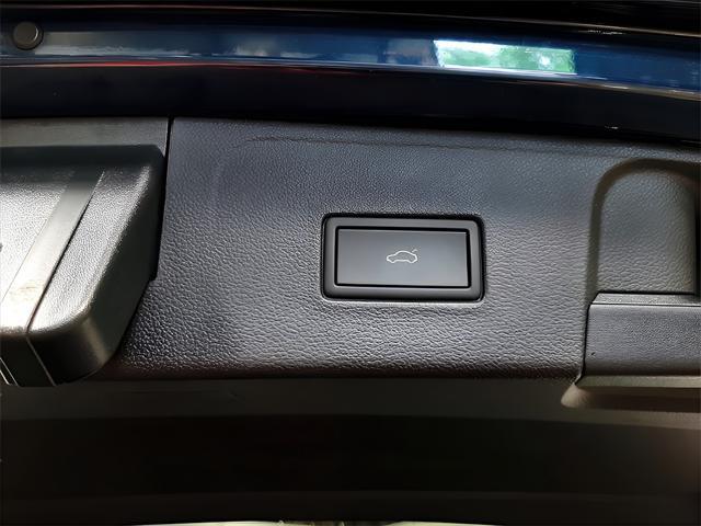 used 2021 Volkswagen Atlas car, priced at $23,952
