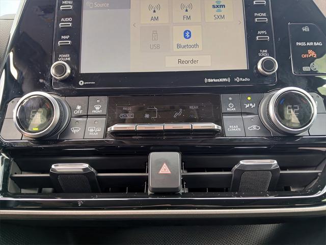 used 2022 Toyota Highlander car, priced at $37,995