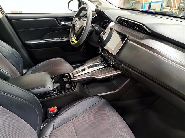 used 2018 Honda Clarity Plug-In Hybrid car, priced at $15,781