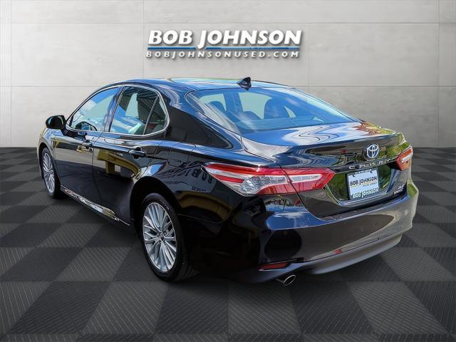 used 2018 Toyota Camry Hybrid car, priced at $17,895