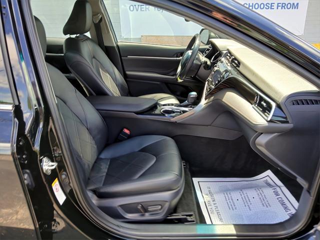 used 2018 Toyota Camry Hybrid car, priced at $17,895