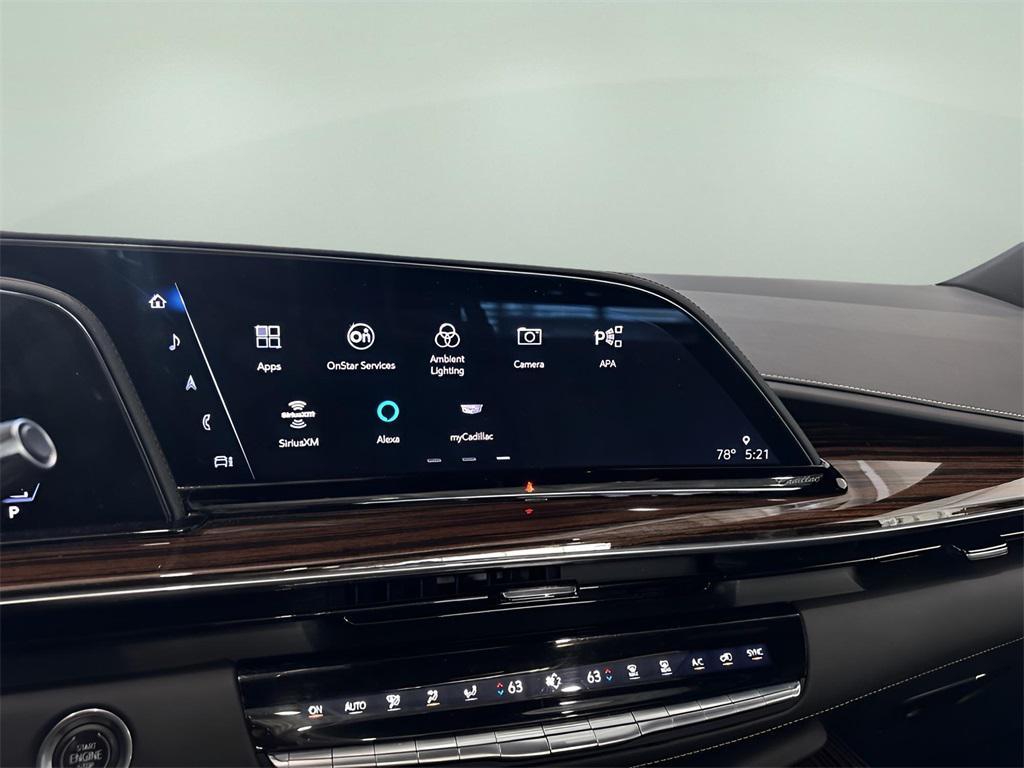 used 2022 Cadillac Escalade ESV car, priced at $58,992