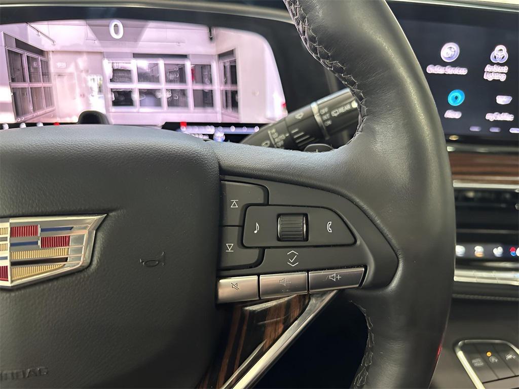 used 2022 Cadillac Escalade ESV car, priced at $58,992