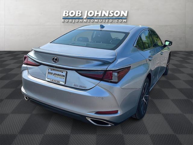 used 2022 Lexus ES 350 car, priced at $35,925