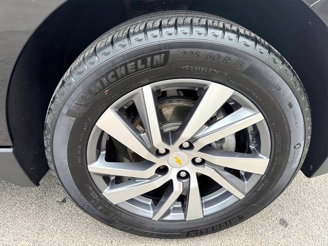used 2022 Chevrolet Equinox car, priced at $26,088