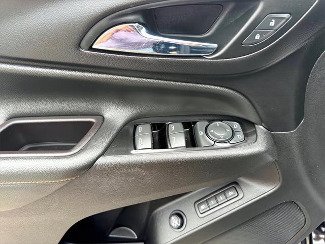 used 2022 Chevrolet Equinox car, priced at $26,088