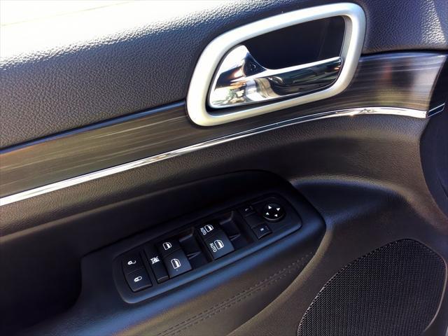 used 2021 Jeep Grand Cherokee car, priced at $25,972